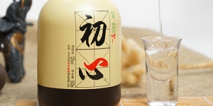 人到中年，為什么都喜歡喝點(diǎn)白酒-哈爾濱白酒